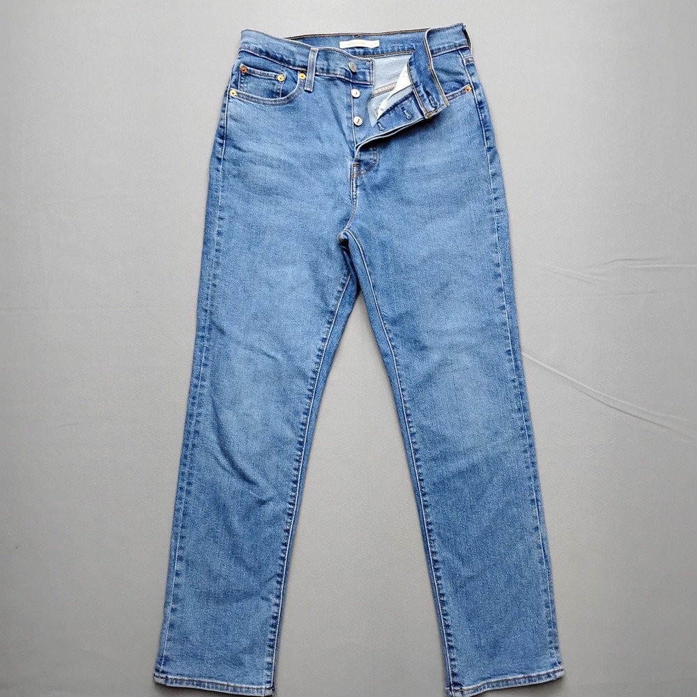 Levis Wedgie Straight Jeans Womens 30 Medium Wash Blue High Rise Button Fly